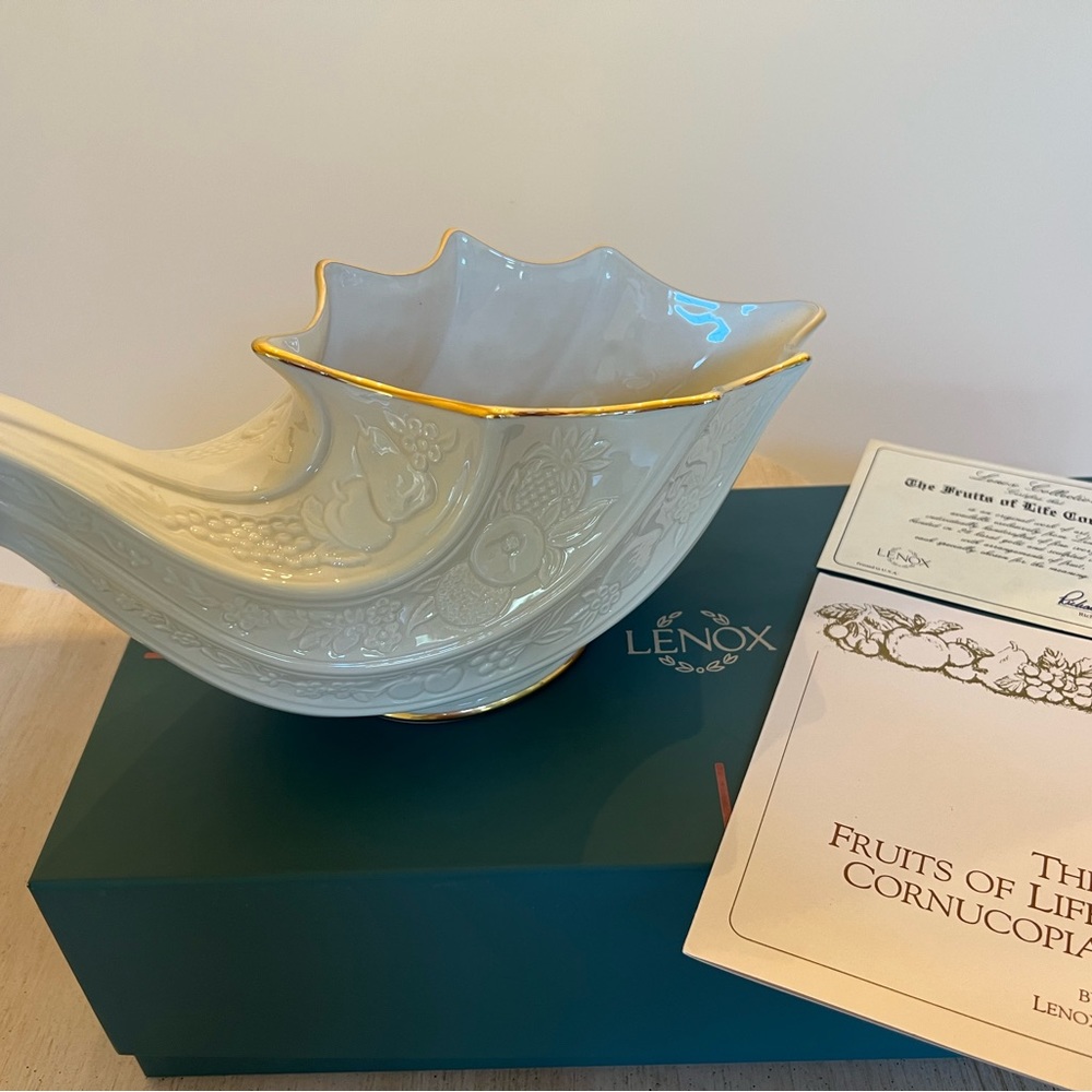 Lenox Fruits of Life Cornucopia, brand New